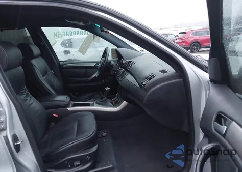 2006 BMW X5 4.8Is from USA, damaged, VIN 5UXFA93556LE84307